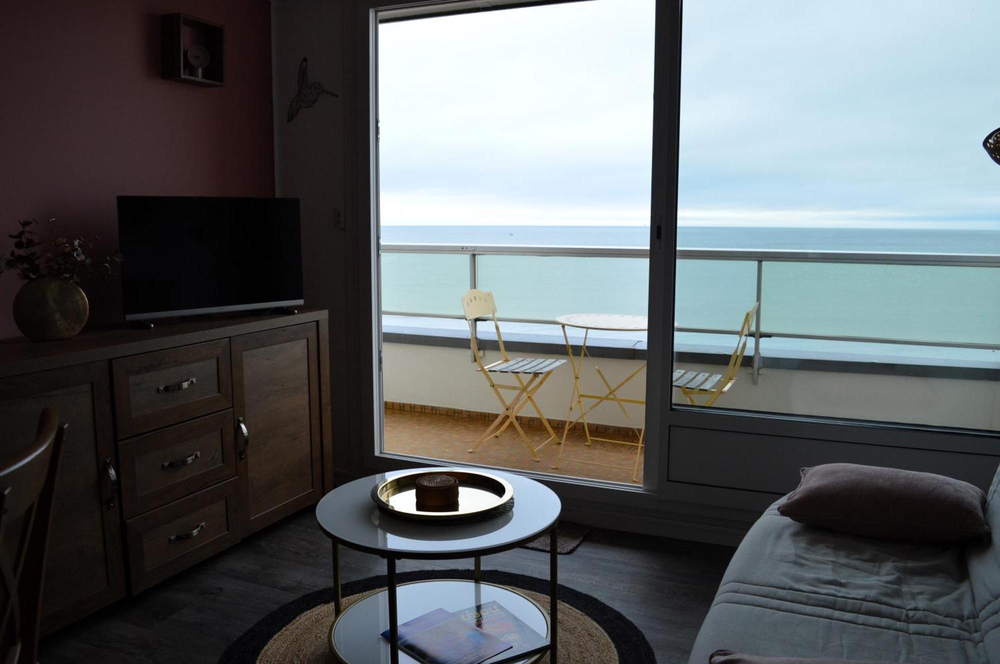 L'Esperluette - Magnifique Vue Mer Et Balcon Курсел-сюр-Мер Екстериор снимка